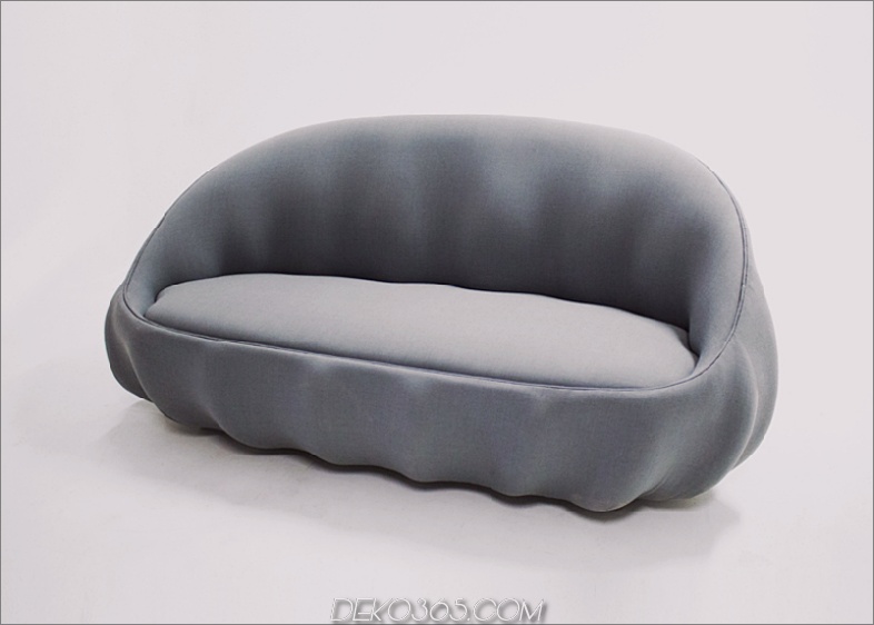 Curvy Coquille Sofa