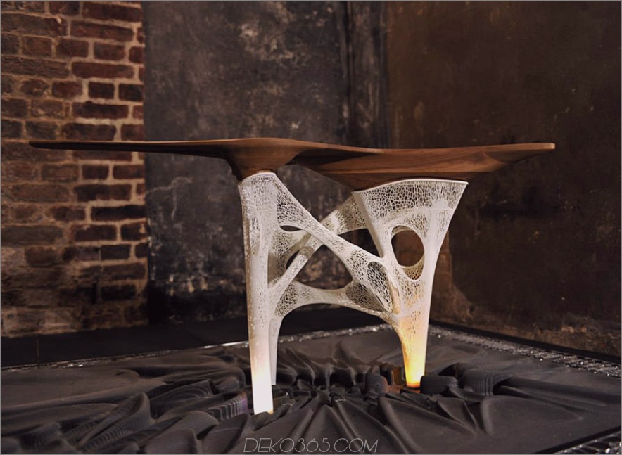 3D gedruckter Walnuss Tisch