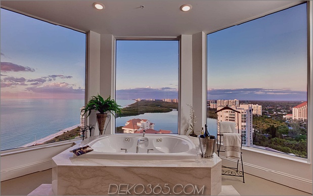 naples-fl-bathroom-with-a-long-view-over-golf-of-mexico-7.jpg