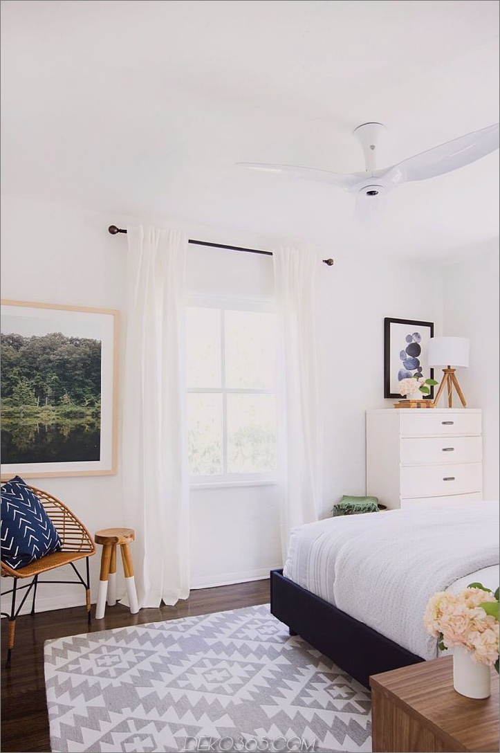 40 einfache und schicke minimalistische Schlafzimmer_5c591d5a0dd2e.jpg