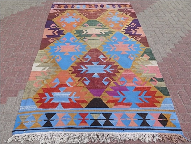 turkish-barak-kilim-area-rug-freedom-pattern.jpg