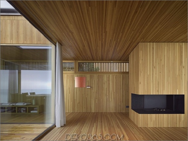 Hang-Home-Holzrahmen-Konstruktion-Beton-Fassade-11-sauna.jpg