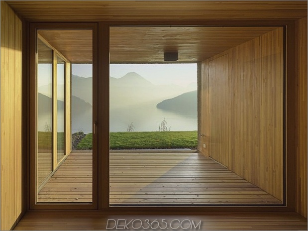 Hang-Home-Holzrahmenkonstruktion-Beton-Fassade-13-deck.jpg