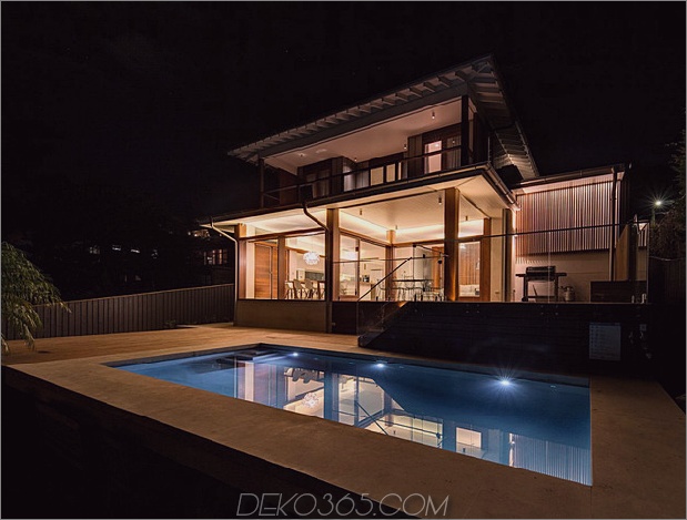 australian-home-with-spotted-gum-wood-details-pool-9-pool.jpg