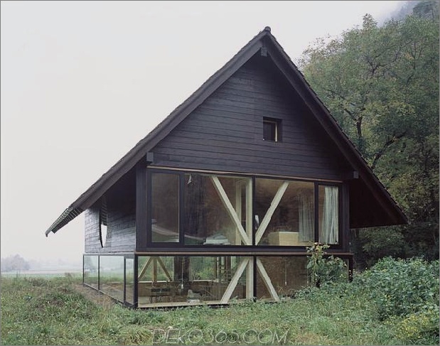 Scheune-Haus-Schwimmer-Runde-Fenster-über-untere-Fassade-Glas-7-exterior.jpg