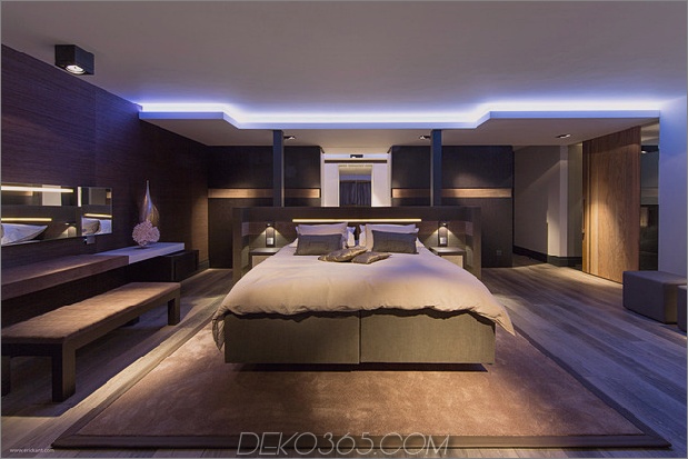 custom-details-create-visual-feast-minimalist-home-16-bedroom-door-open.jpg