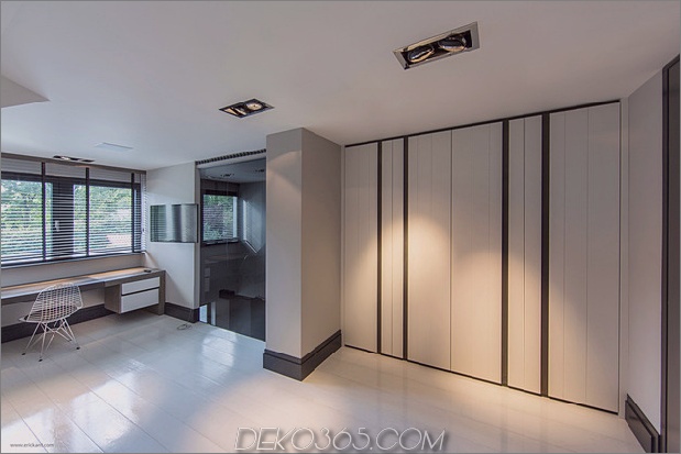 custom-details-create-visual-feast-minimalist-home-22-bedroom-4.jpg