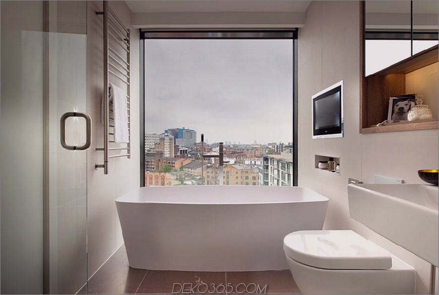 Blick auf das Badezimmer in London Penthouse