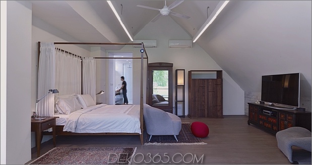 gabled-dach-jazzes-up-minimalistisch-y-house-singapore-17-master-suite.jpg