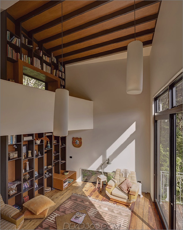 groß-dunkel-hübsch-4-split-level-home-auckland-11-library.jpg