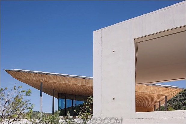 Beton-Glas-Home-Main-Level-Holz-Decke-26-exterior.jpg