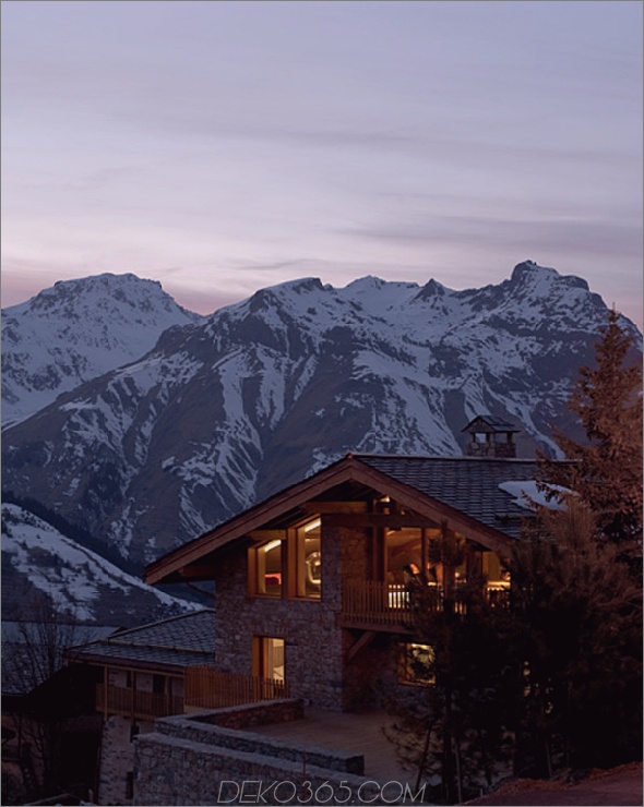 ultra-modern-alpine-berghütte-10.jpg
