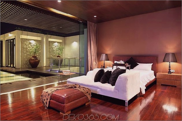 indonesisch-Zen-Haus-mit-detaillierte-Garten-gefüllt-Interieur-28-Master-Schlafzimmer.jpg