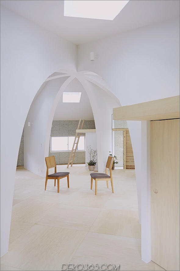 open-concept-japanese-family-home-with-domed-interior-7-chairs.jpg