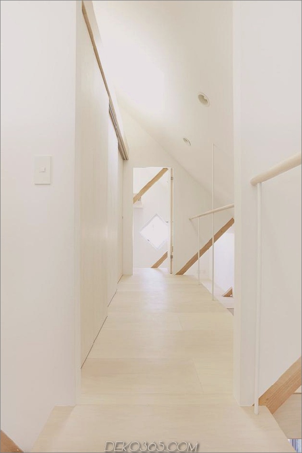 japanisch-home-großes-dach-8-große-y-unterstützt-14-hallway.jpg