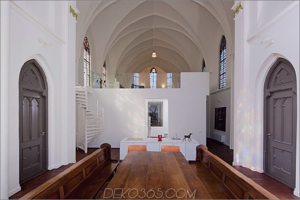 Kirche-Umbau-Zecc-Architekten-3.jpg