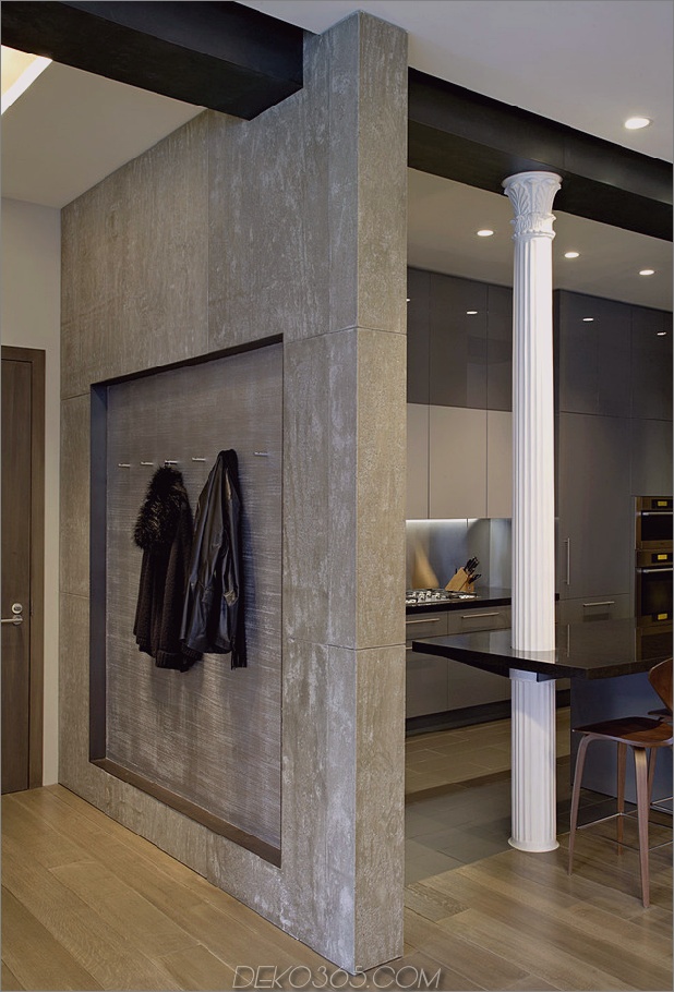 eklektisch-ny-loft-kombiniert-klassische-säulen-und-beton-wände-8.jpg