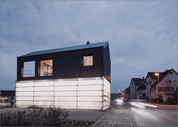 Privathaus-oben-transluzent-shop-small-site-4-exterior.jpg