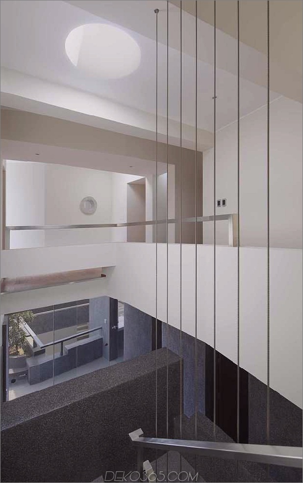 kreativ-cool-dual-auslegerhaus-peru-19-rechteckig-treppen.jpg