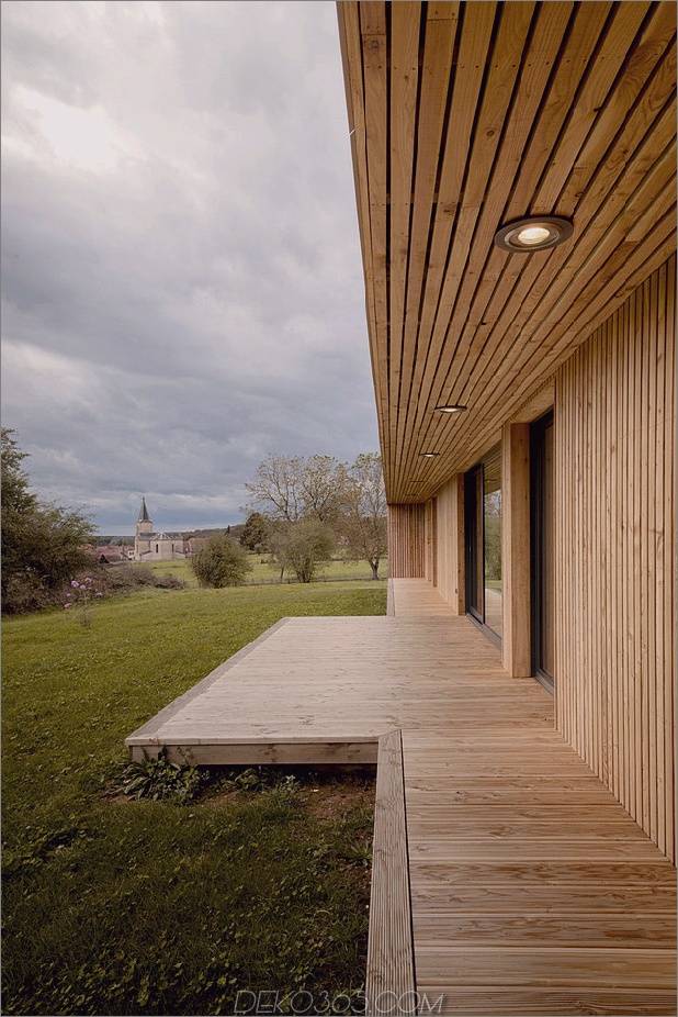 Land-Haus-Reinlinien-Features-Flur-Bücherregale-7-deck.jpg