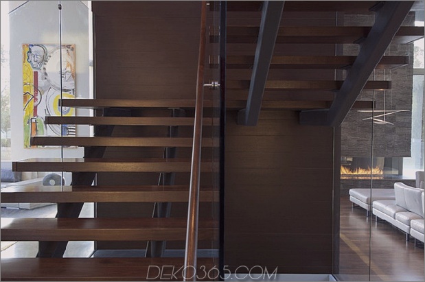 Luxus-Einfamilienhaus mit transparenten Wänden-und-Bowling-Gasse-7.jpg