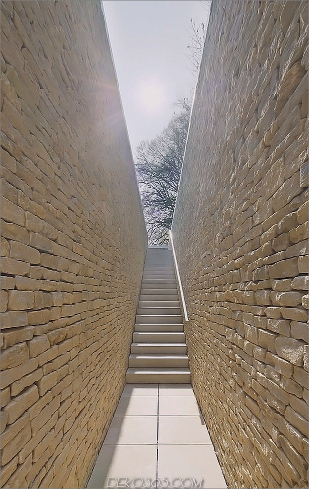 minimal-weiße-erweiterung-zu-traditionell-britisch-home-10-exterior-treppe-down.jpg