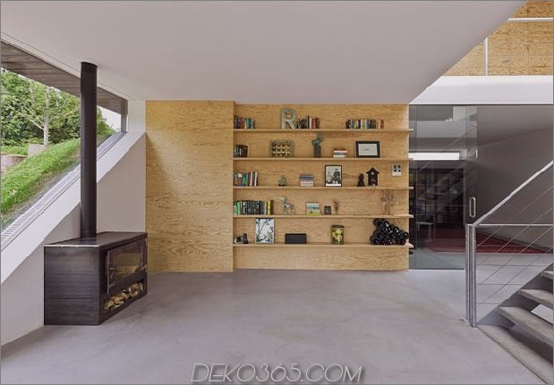 minimalistisches home-use-pine-ply-design-elements-9-downstairs.jpg