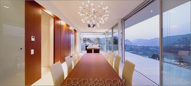 Minimalist-Berg-Top-Home-Panorama-See-Ansichten-15-dining.jpg