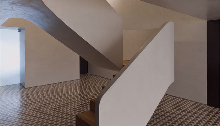 Minimalistisches Zuhause begeistert mit kühnen Boden- und Treppenhausskulpturen_5c58e38267de9.jpg