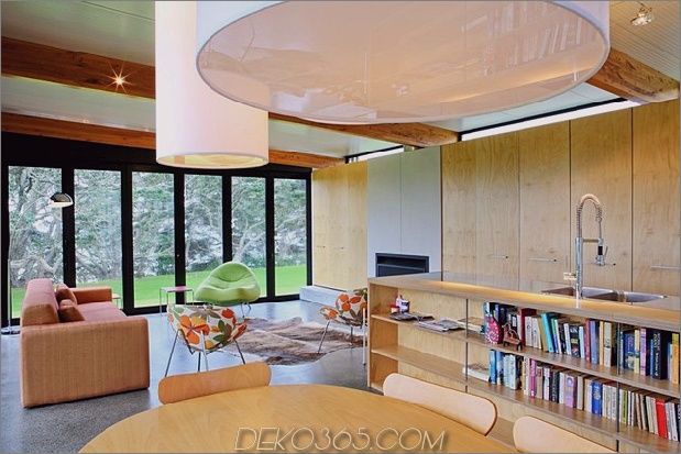 modern-suburban-lake-house-design-private-beachside-living-6-livingroom.jpg