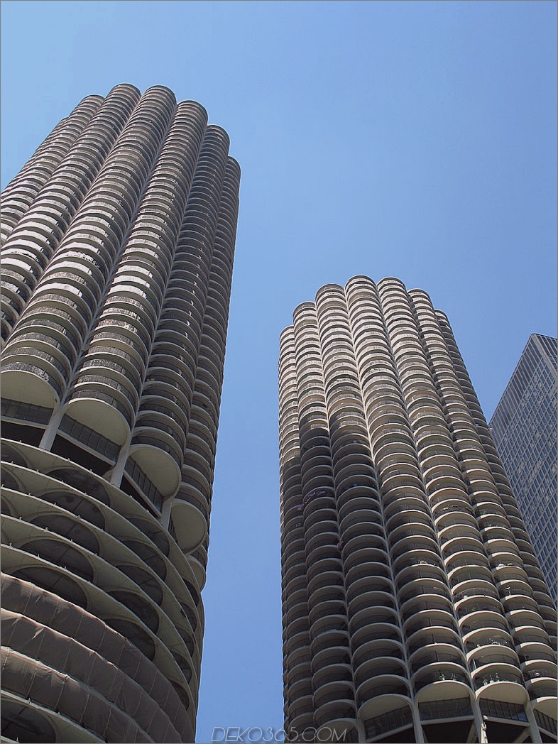 Chicago Marina Apartments, Illinois