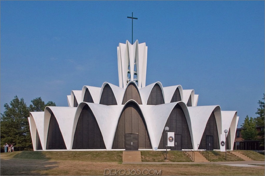 Saint Anselm Church Creve Coeur in Missouri