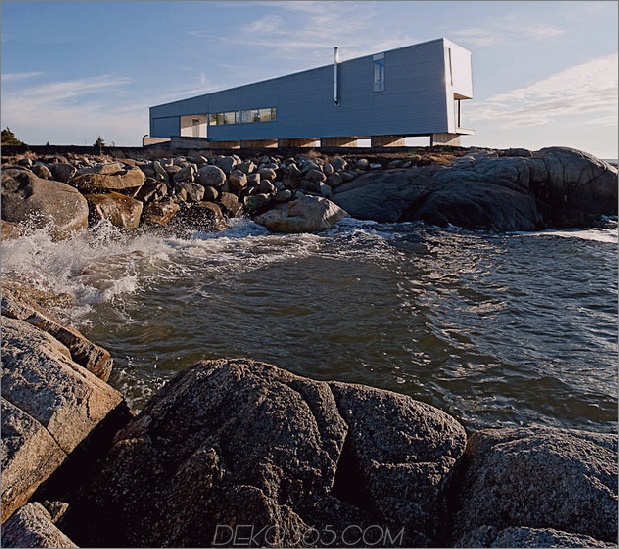 oceansi-ferienhaus-plattiert-gewellt-verzinkt-aluminium-3-fassade-beach.jpg
