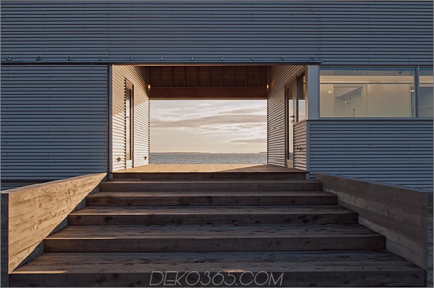 oceansi-ferienhaus-plattiert-gewellt-verzinktem aluminium-4-eintritt-treppen.jpg
