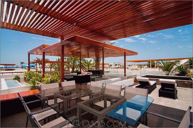 outdoor-lifestyle-main-level-dach-terrasse-15-dining.jpg