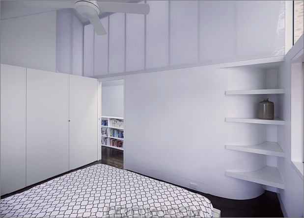 vertraut-berührt-modernes-design-sydney-home-21-shelves.jpg