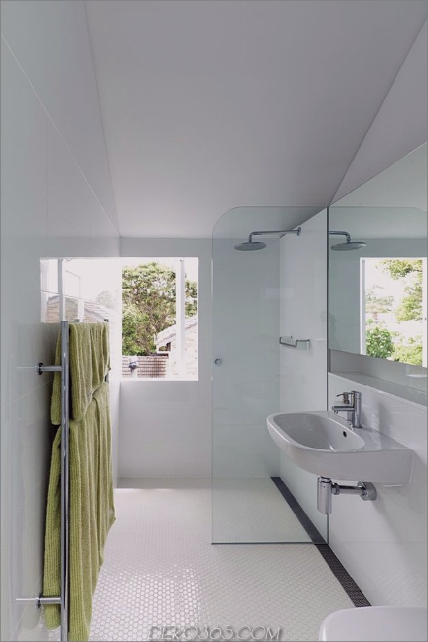vertraut-berührt-modernes-design-sydney-home-23-shower.jpg