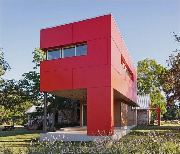 Rot-Haus-Exteriors-Paint-the-Town-Modern-Cube-home.jpg