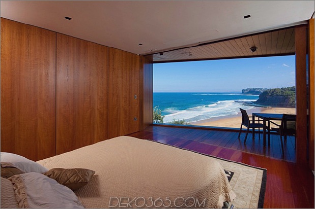 Resort-Haus mit schrägen Terrassen aus Holz und Glas_5c5a4fdd68676.jpg