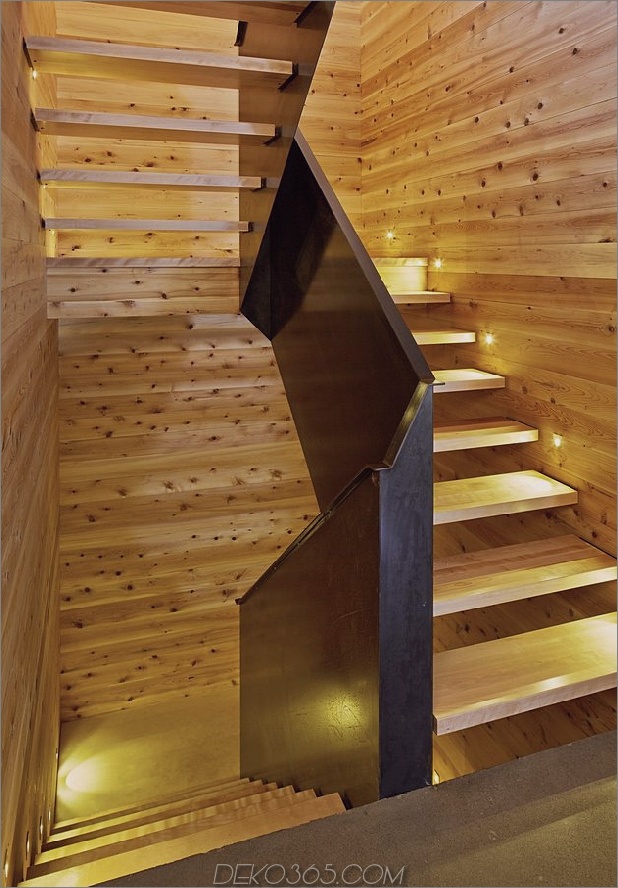 scheune-aesthetisch-muse-modern-home-14-treppen.jpg