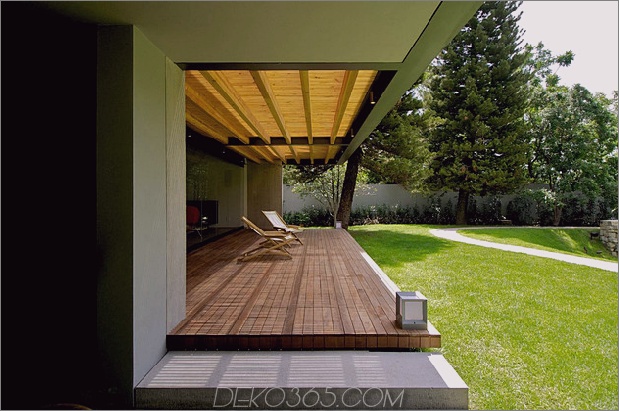 Indoor-Outdoor-Zonen-akzentuiert-vertikale-Gärten-11-Terrasse.jpg