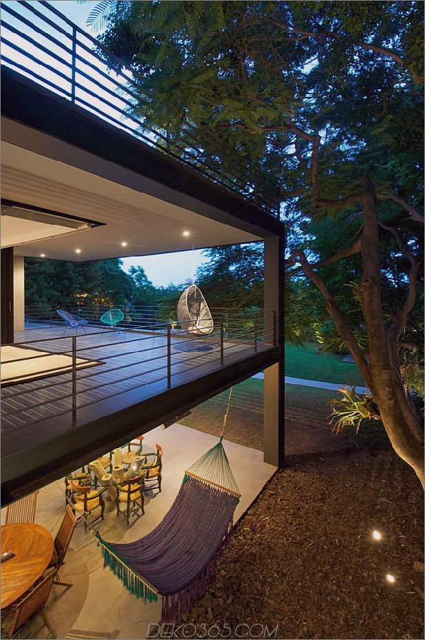 indoor-outdoor-zone-akzentuiert-vertikal-gardens-16-hammock.jpg