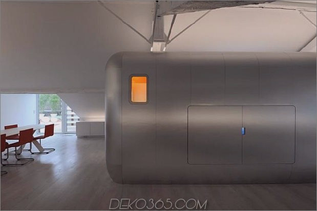 ultramodern-belgisch-loft-inspiriert-retro-luftstrom-silhouette-3-dining.jpg