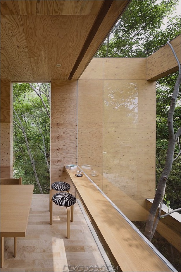 Verschiedene Holzoberflächen bevölkern einzigartig natürliches japanisches Haus_5c5a4f85b37da.jpg