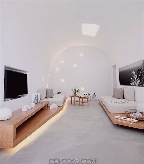 villa-griechenland-kombiniert-old-world-charm-modern-minimalismus-9-lounge.jpg
