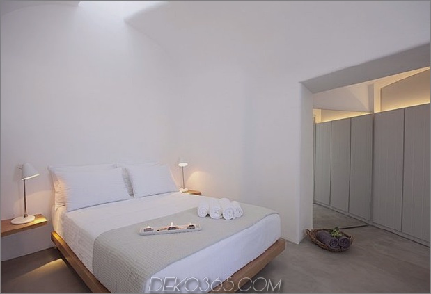 villa-griechenland-kombiniert-old-world-charm-modern-minimalismus-15-bedroom2.jpg