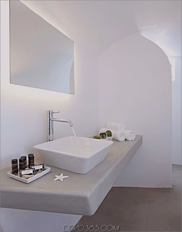 villa-griechenland-kombiniert-old-world-charm-modern-minimalismus-17-bathroom2.jpg