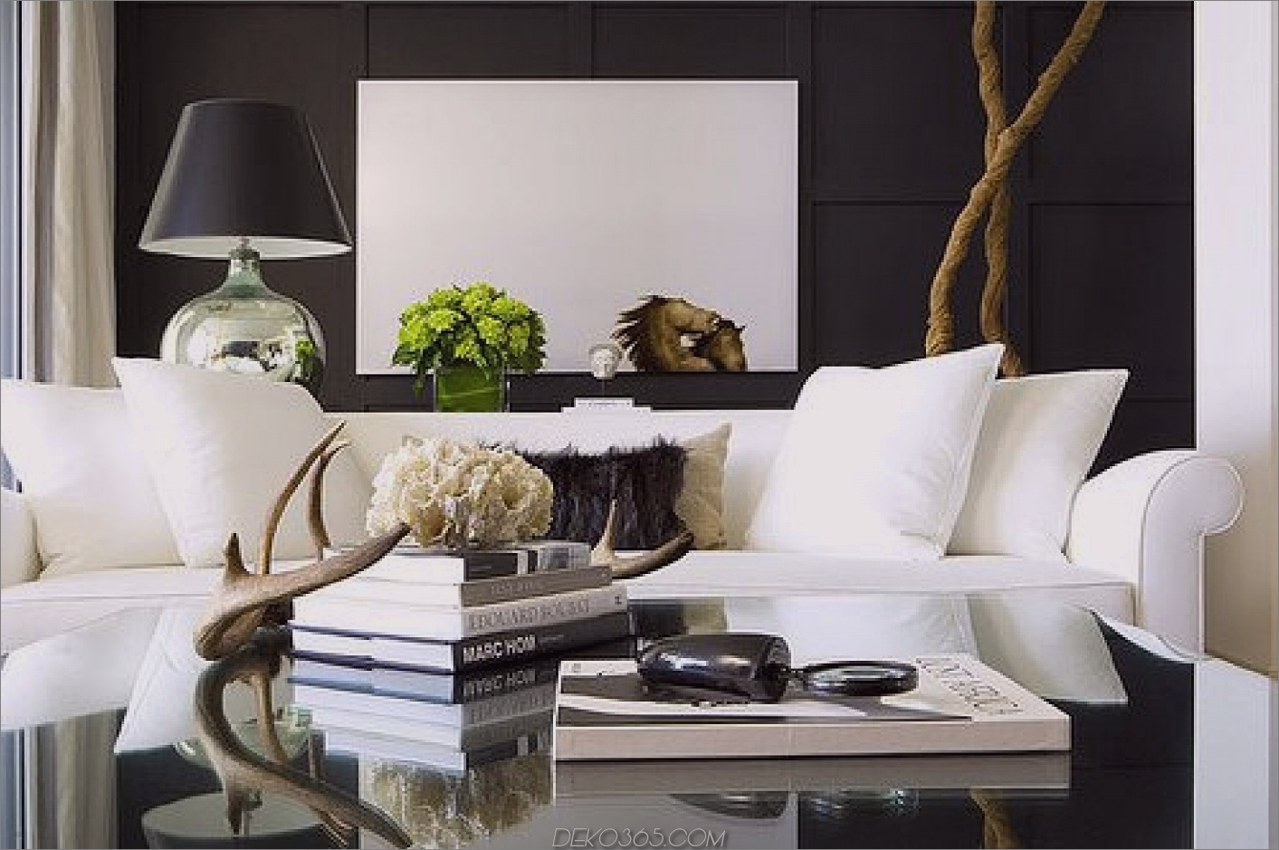 Weiße Sofa-Ideen für ein stilvolles Wohnzimmer_5c58823923221.jpg